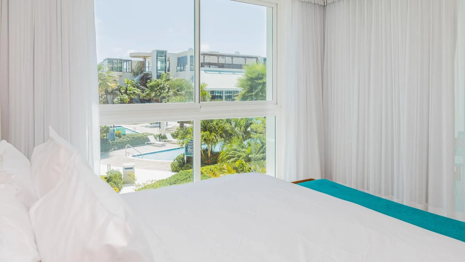 Radisson Blu Aruba Hotel Palm Beach Aruba