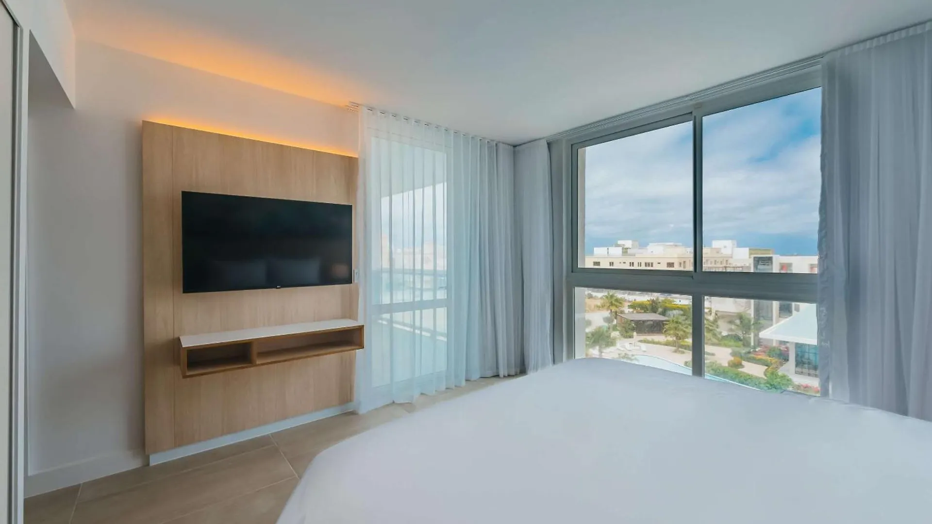 Radisson Blu Aruba Hotel Palm Beach